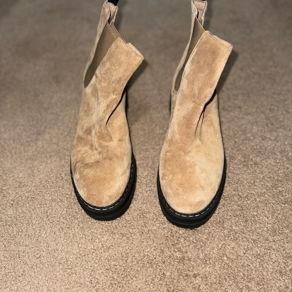 Marc Fisher Shoes - Tan Suede Ankle Boots by Marc Fisher